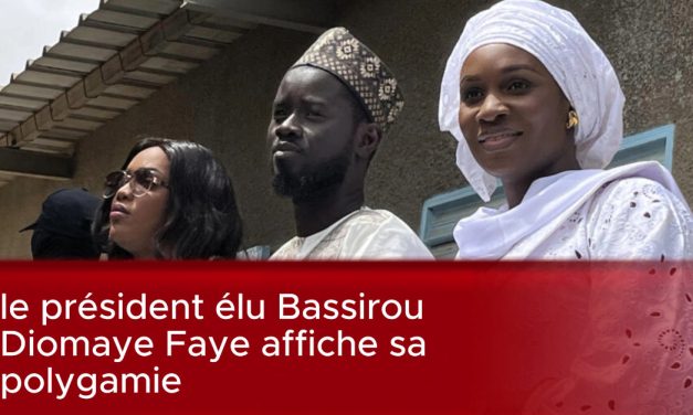 Au Sénégal, le président élu Bassirou Diomaye Faye affiche ses deux femmes
